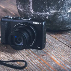 Compact Digital Camera